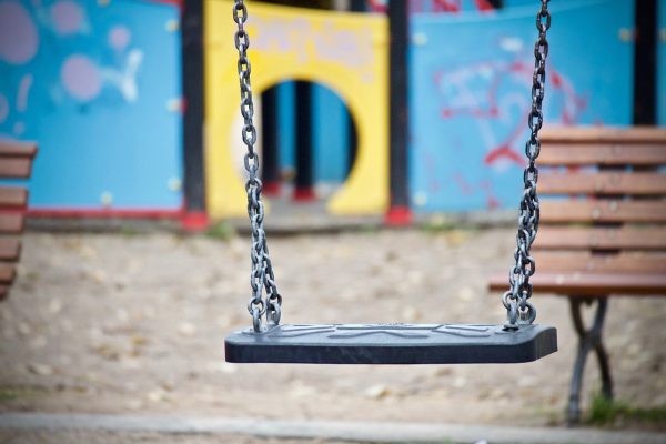 Onderzoek naar PFAS en lood op speelplaatsen in Hengelo